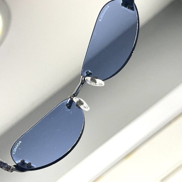 Vintage Chanel Sunglasses rimless 4037 168/ 72 Blue  Iridium Temples 59 [] 15 - Picture 14 of 14